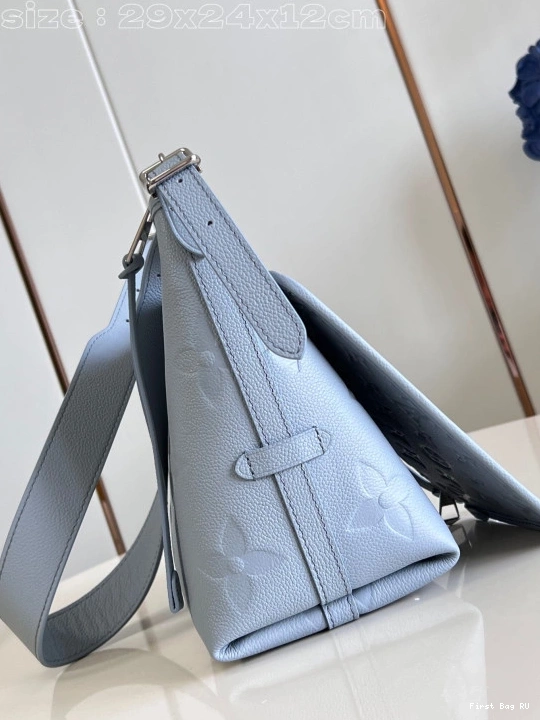 First bag CARRYALL VUITTON LOUIS PM-29*24*12cm 0709